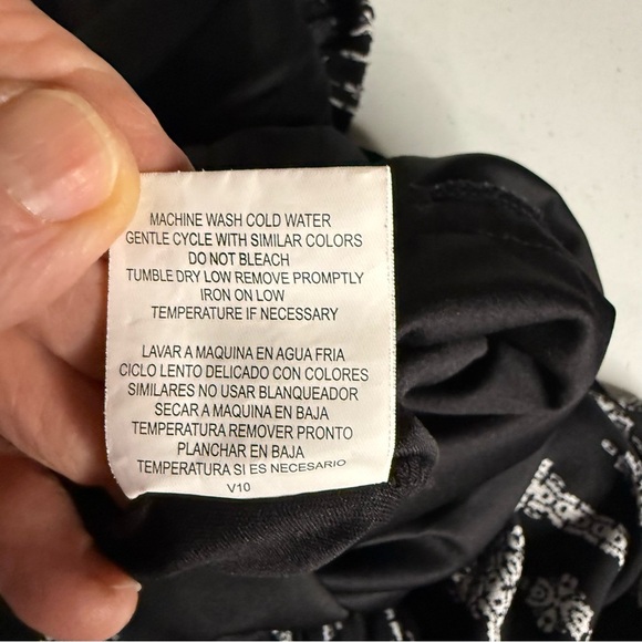 A.U.W. On/Off Shoulder Jumpsuit Black/White Print Wide Leg Bows Women’s Size 10 - Picture 14 of 14